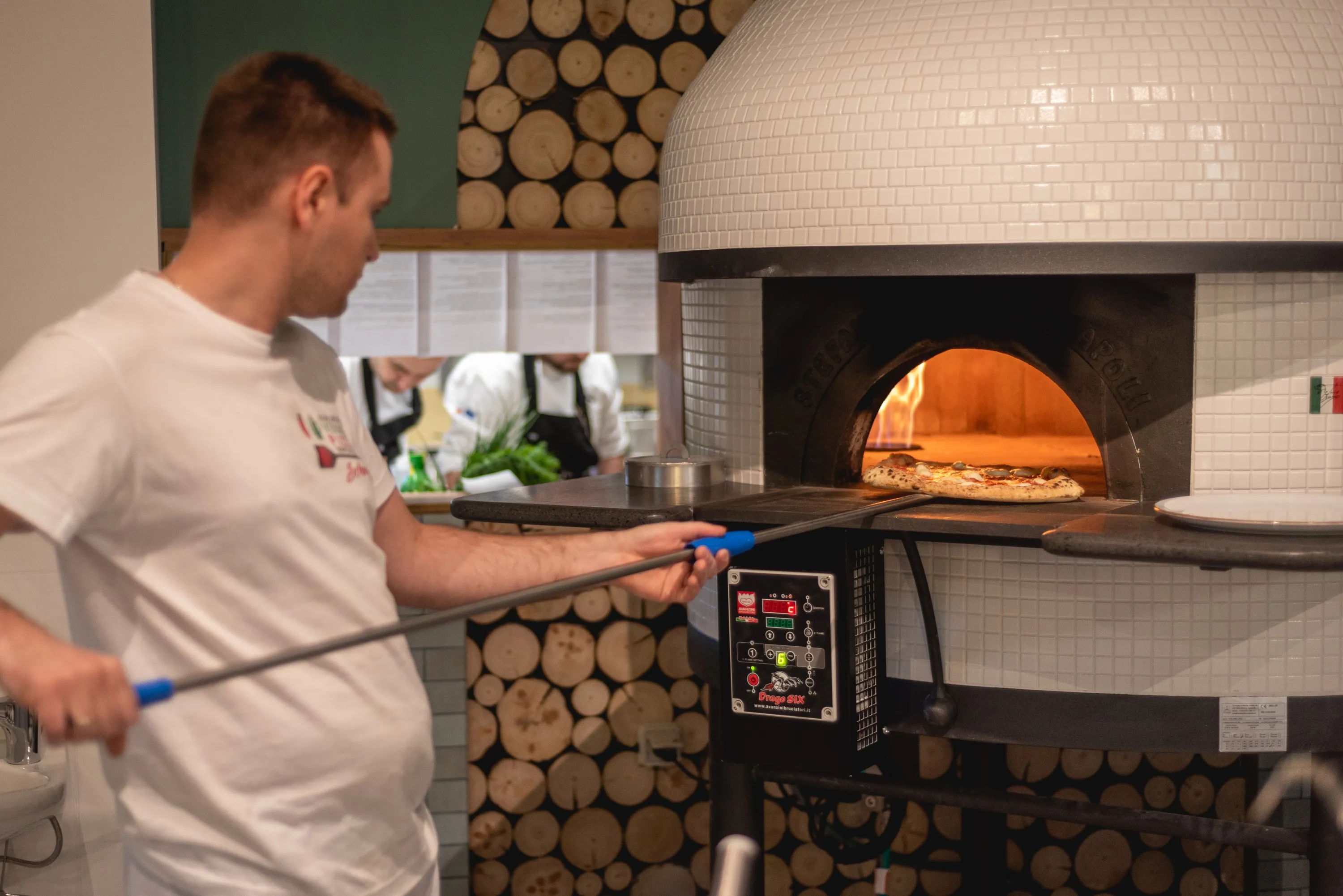 Zdjęcia restauracji w Monopolis